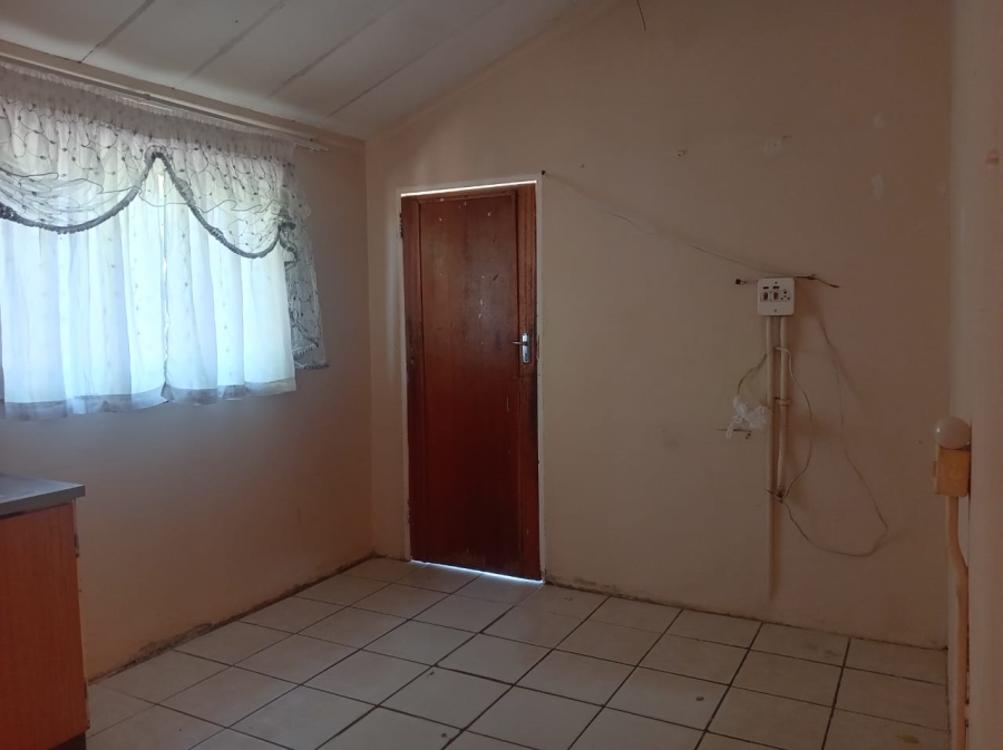 2 Bedroom Property for Sale in Roodepan Northern Cape